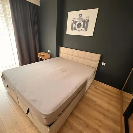 Lens Living Center Κωνσταντινούπολη